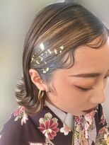 ミテ(MiTe)&nbsp;卒業式当日お支度　袴着付　卒業式ヘア　袴ヘア　ウェーブヘア