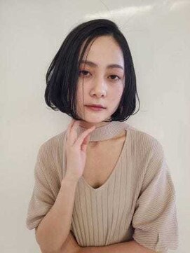 ココラー(COCOlar) ナチュラルボブ、アイロンで仕上げてますその後にセット剤で