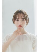 ジョエミバイアンアミ(joemi by Un ami)&nbsp;【joemi】斜めバンググレージュカラーシルキーベージュ(小倉太郎