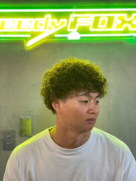 グリーディーフォックス 三軒茶屋(GreedyFOX) 波巻き/マッシュパーマ/ウルフ/ハイライト<理容室>三軒茶屋