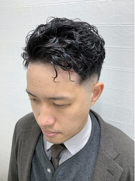 ホーミーズ カットクラブ(HOMIES CUTCLUB) フェード×パーマ
