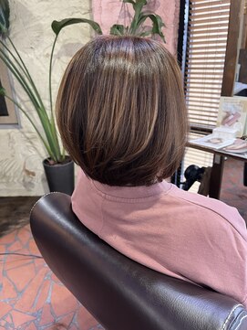 ロッソバイアルター 鎌取(ROSSO by aL-ter) 【黒髪/グレーベージュ/レイヤーロング】中山実