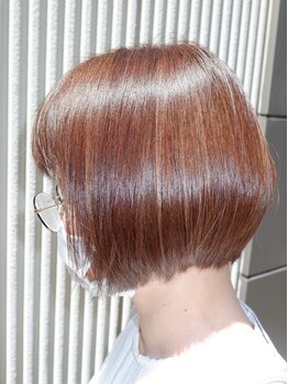 【大宮駅東口】“Bloom hair”でしか出せない、透明感のある白髪染めが人気！艶と透明感溢れる髪へ―