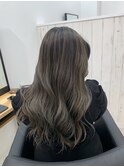 カーキグレージュ/バレイヤージュ