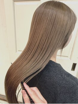 シフ(sif.)の写真/話題の髪質改善カラーでケアしながら理想の色味が叶う♪透明感溢れる柔らかな発色と、潤い溢れる艶カラー◎