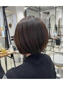 ショートボブ
