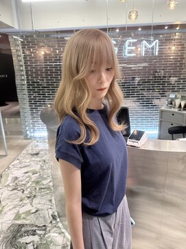 ジェム(GEM) 《RIHO》大人気のミルクティーベージュ