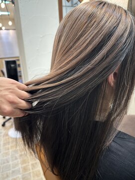 五感鷹匠 髪の診療所 umbrella×gray hair color