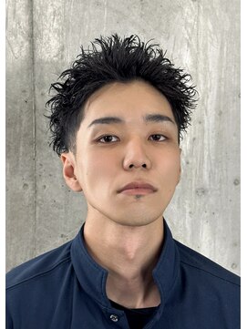 ドアベルメンズ(Door Bell Men’s) スパイキーパーマ