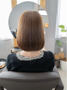 アット(att..) att..【とつかひろや】お客様style縮毛矯正