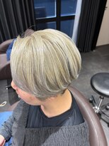 フィーロ(FILO) 前下がりショート