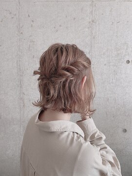 ピエドプールポッシュ(PiED DE POULE POCHE) 超簡単ボブアレンジ