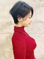 アンド ストーリーズ(&STORIES)&nbsp;センターパート黒髪ナチュラルショートボブパーマ