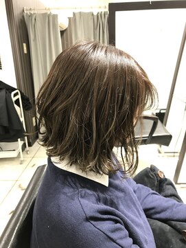 ネウィ 池袋(newi) 切りっぱなし×ハイライトスタイル