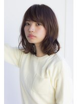 ラフ フロム ガーデン(Laf from GARDEN)&nbsp;寺尾拓巳　大人かわいいオリーブアッシュくびれヘアミディアム