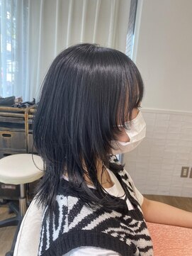 ネオリーブ チロル 横浜西口店(Neolive CiroL.) 黒髪 ウルフ ボブウルフ 艶カラー 横浜