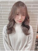柔らかい色×ベージュカラー