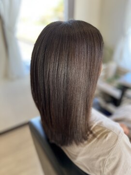 コア フィール ア デイ(COIFFURE A DAY) 【M3D見附今町】髪質改善カラー