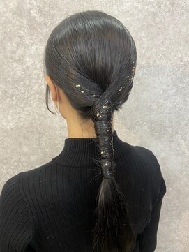 ラビス(Lovis) ハッシュカット/フルバング/似合わせカット/レッドブラウン