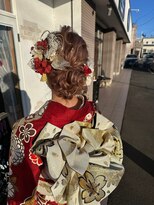 コジック ヘアアンドアイ(Cogic hair & eye)&nbsp;成人式ヘアセット 華やかアップスタイル造花水引 和装着物