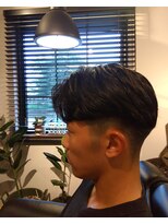 ルーエ(Ruhe) センターわけニュアンスパーマ