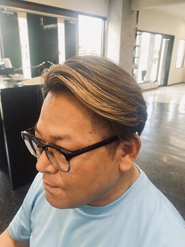 レヴィア(Revia) グレーカラーアレンジ