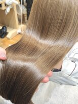 ブリーチありのナチュラルベージュ、透け感カラー、TS-52