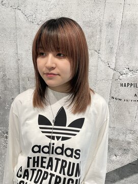 カリファ 田町(KHALIFA) ミディアムレイヤー×ウルフ×くびれ×内巻き 20代30代40代