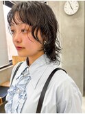 ウルフカット　ウルフパーマ　黒髪パーマ　ミディアムパーマ