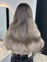 ラピス 福岡天神店(Lapis)&nbsp;ホワイトバレイヤージュシルバーミルクティーグレージュ