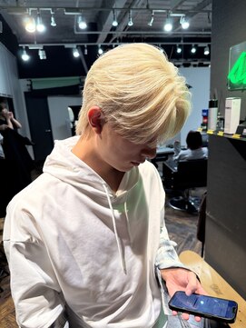 スキル(SKILL) 【SKILL】メンズ/ブリーチ/眉毛/パーマ/フェザーパーマ/