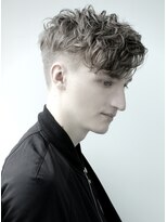 ワースホワイル(WORTH WHILE)&nbsp;刈り上げセンターパートサーフカール波巻きツイストスパイラル