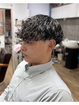 オムファミーユラグ(homme, famille raugh) 波巻きスパイラル