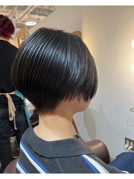 ビハインドザカーテン(BEHIND THE CURTAIN) ツーブロックショート×レイヤーショート×ハンサムショート