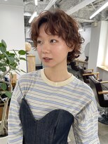 シー 自由が丘(sii.)&nbsp;大人可愛いくるくるパーマショート/ラフな質感でこなれ感UP