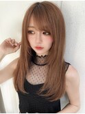 シンプルヘアをあか抜けさせるロングレイヤー