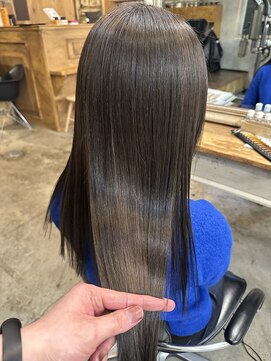 ウィークエンド(WEEKEND) 白髪ぼかしグレージュ【カット+白髪ぼかし+トリートメント】