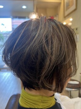 ライズ ヘアー(RISE HAIR)の写真/気になり始めた白髪や、しっかり染めたい方もダメージレスに◎あなたに似合う上品なカラーをご提案します♪