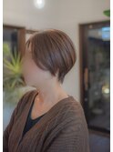 ショートボブ