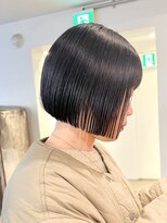 マカロニコースト(macaroni coast)&nbsp;前髪あり黒髪ミニボブ顎ラインボブ