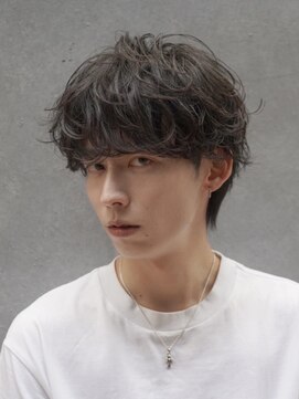 フィフス トウキョウ (fifth TOKYO) シャドウパーマ緩めメンズパーマメンズヘア刈り上げマッシュ