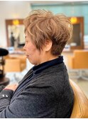 30代40代50代60代ソフト刈り上げショートパーママロンベージュ