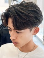 バース バイ ハピネス(BIRTH by happiness)&nbsp;奈良men'sフェザーショートフェザーパーマ