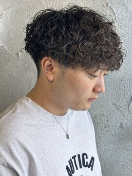 ニアウ 高崎店(Niau) 波巻きパーマ波巻きスパイラルパーマメンズパーマ群馬高崎眉毛