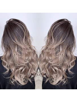 バレイヤージュ