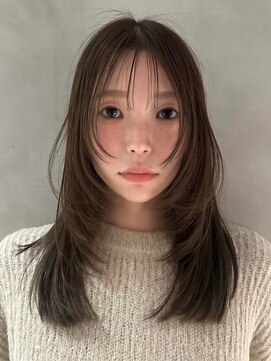 顔まわりカット/ナチュラル/レイヤーカット/ブラウンアッシュ