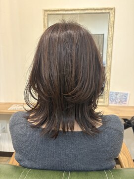 レイール(reir) ミディアムレイヤースタイル