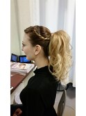 ポニーテールアレンジ
