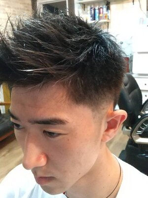 カジュアルかっこいいから流行りのBARBERヘアまで幅広く対応☆お客様の骨格・クセを活かしたスタイル提案を