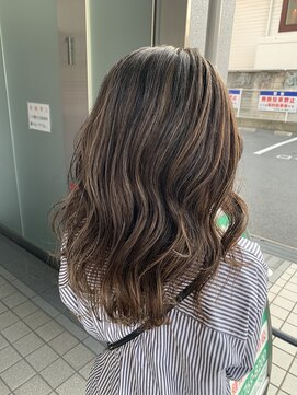 ソワンドゥブレス 瓜破店(soin de brace) ハイライトデザインカラー